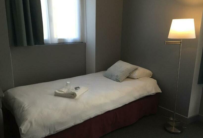 غرفة قياسية فردية, Au Bout Du Quai