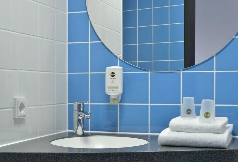 חדר סטנדרט לשלושה, B&b Hotel Duisburg Hbf Süd
