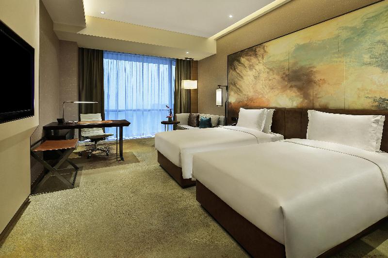 غرفة قياسية مطلّة علي النهر, Crowne Plaza Chengdu Wenjiang, An Ihg