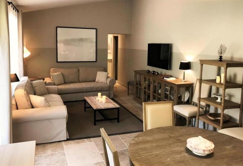 Апартаменты 1 Спальня, Domaine De Fontenille