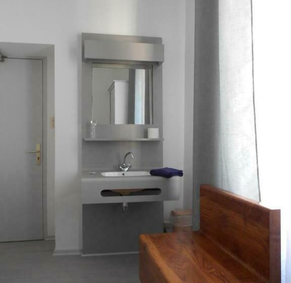 Номер Стандарт Индивидуальный, Du Jura