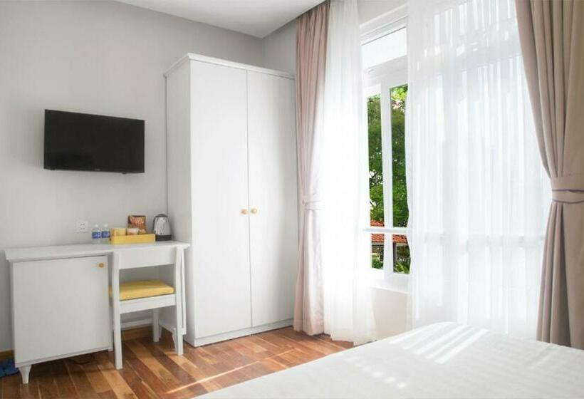 اتاق لوکس, Palmier Hotel   Art House Da Nang