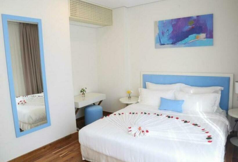 اتاق لوکس, Palmier Hotel   Art House Da Nang