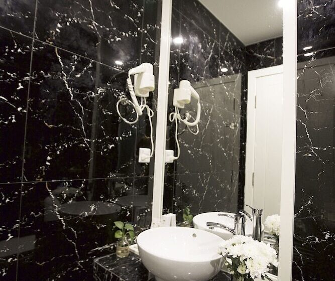 اتاق لوکس, Palmier Hotel   Art House Da Nang