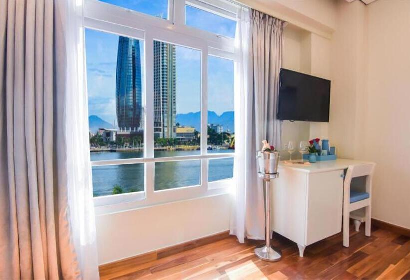 Premium room with river view, Palmier Hotel   Art House Da Nang