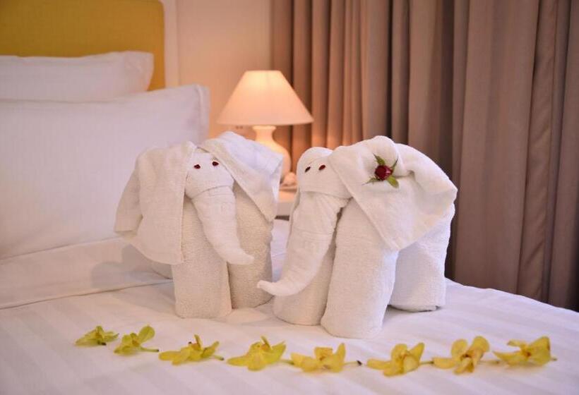 آپارتمان 2 خوابه, Palmier Hotel   Art House Da Nang