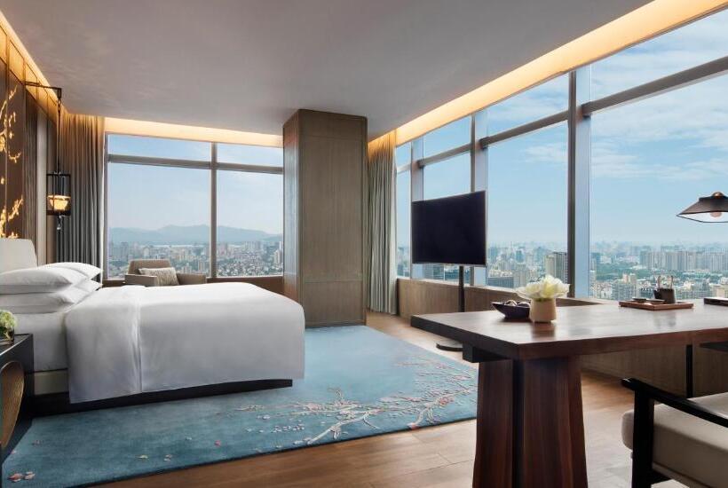 Номер Deluxe Кровать Кинг, Park Hyatt Hangzhou