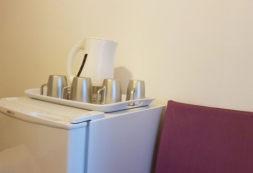 スタンダード４人部屋, Hôtel Punta E Mare Des Chambres Ou Des Appartements T2