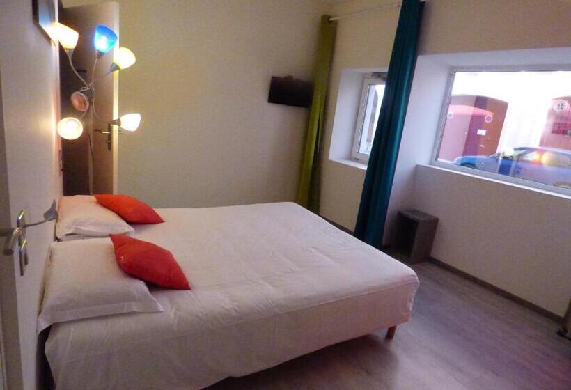 غرفة قياسية, Restaurant Du Port