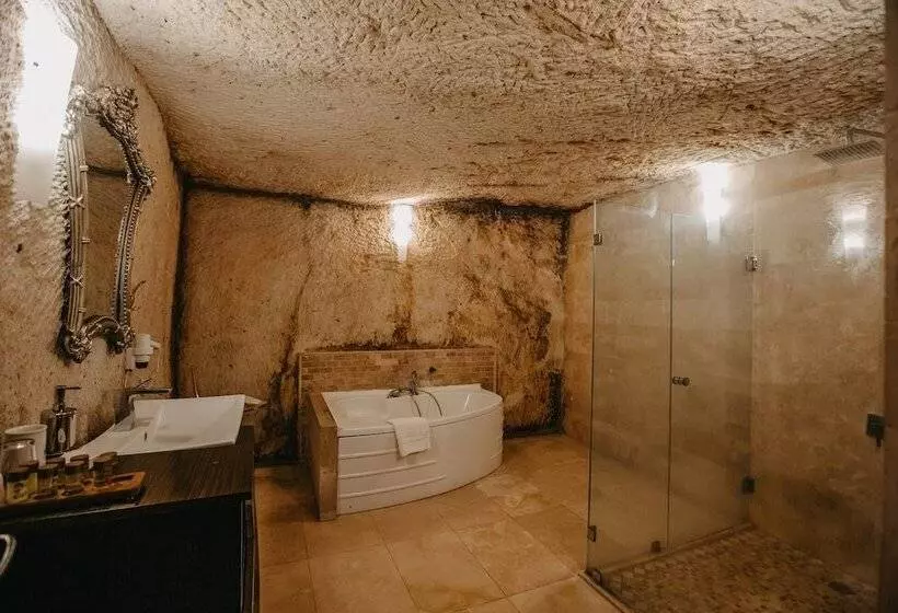 سوییت لوکس, Roca Cappadocia