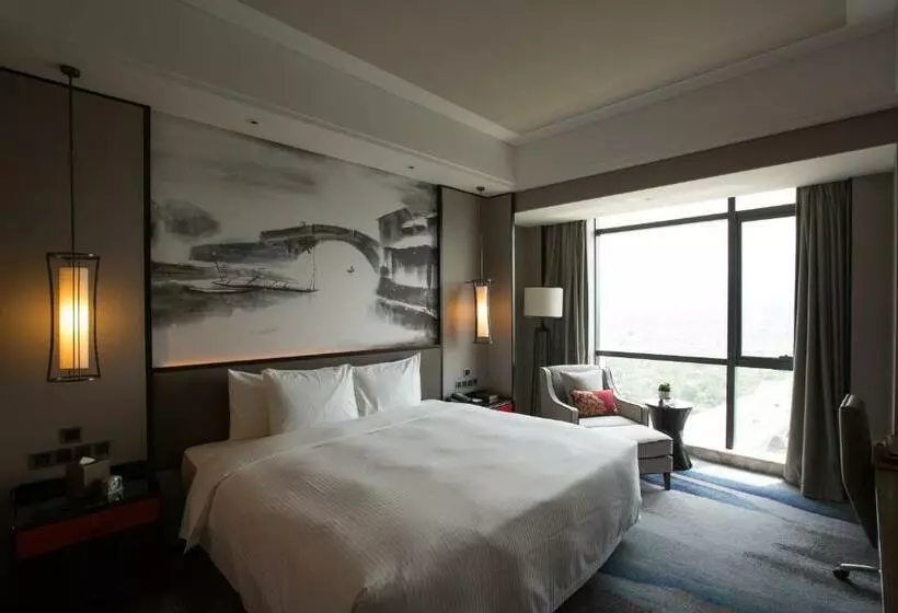 キングサイズベッドのデラックスルーム, Wanda Realm Yiwu
