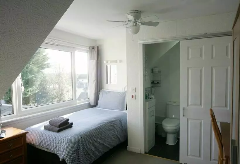 スタンダードシングルルーム, Dean Park Guest House