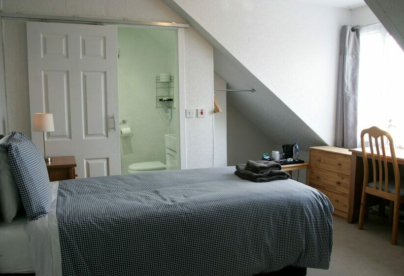 Номер Стандарт Индивидуальный, Dean Park Guest House