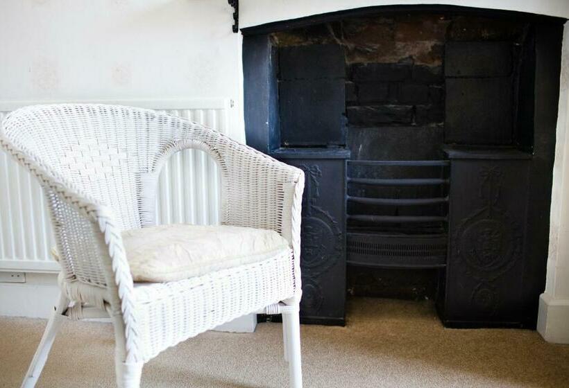 标准间, The Grove Cromer