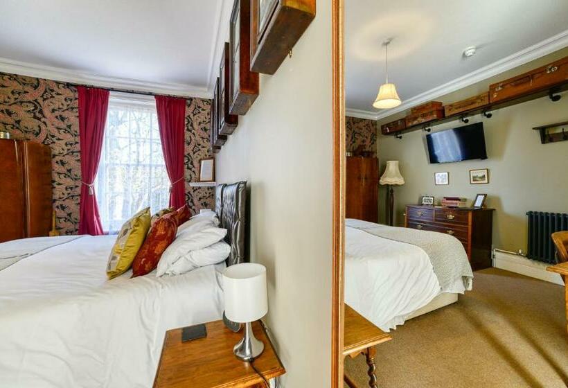 标准间, The Grove Cromer