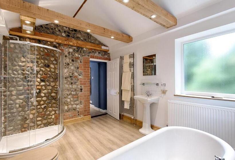 高级大房间, The Grove Cromer