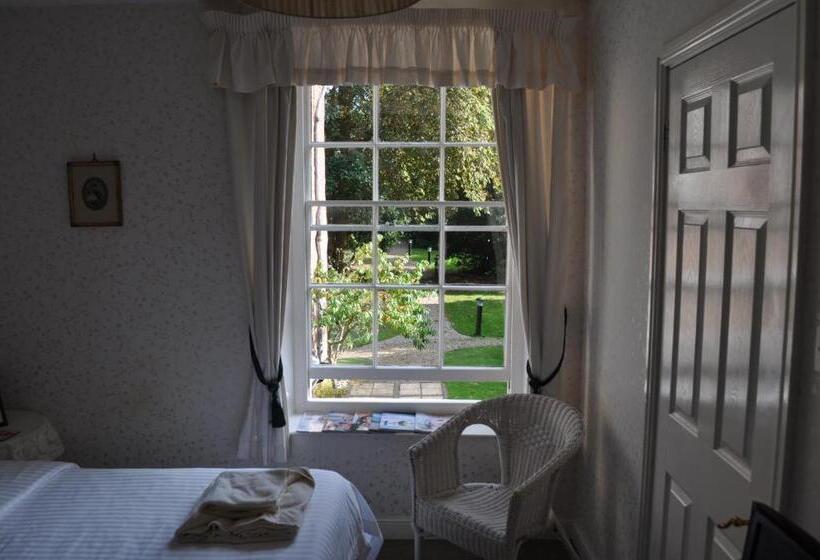 标准间, The Grove Cromer