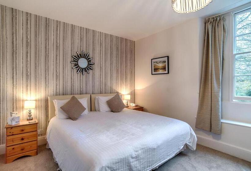 标准间, The Grove Cromer