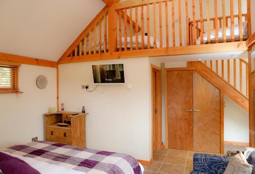 家庭房带园景, The Grove Cromer