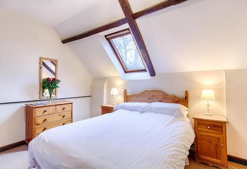 1间卧室的房子, The Grove Cromer