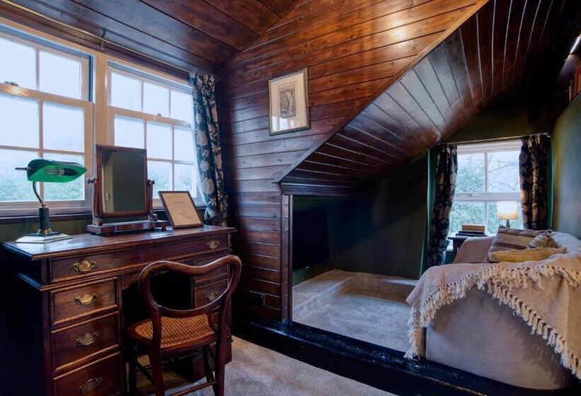 高级套房, The Grove Cromer