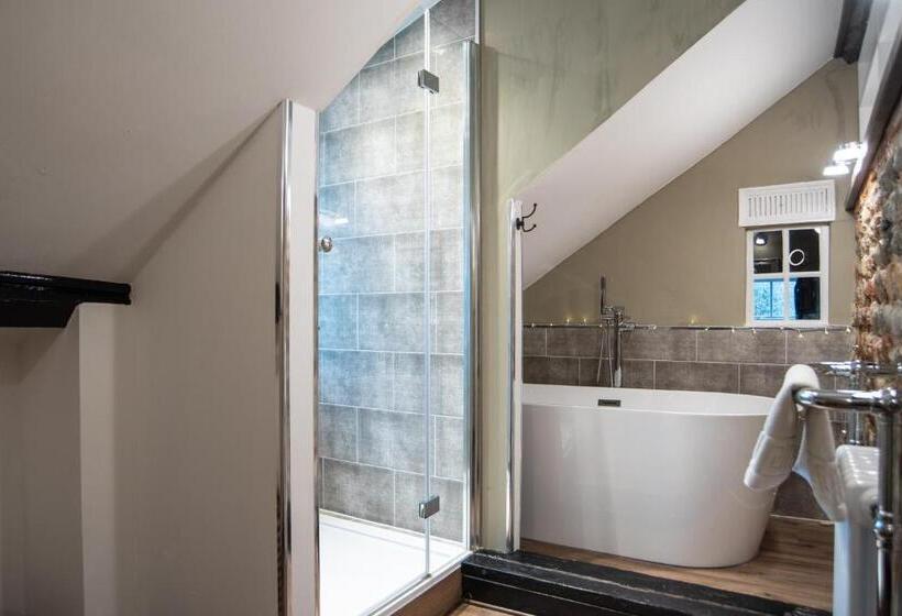 高级套房, The Grove Cromer