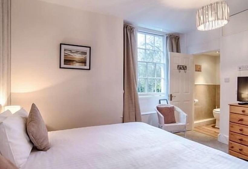 标准间, The Grove Cromer