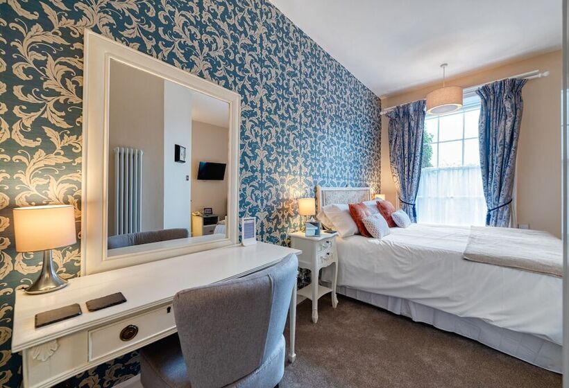 标准间, The Grove Cromer