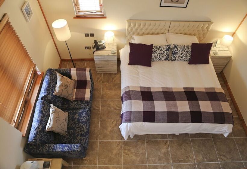 高级大房间, The Grove Cromer