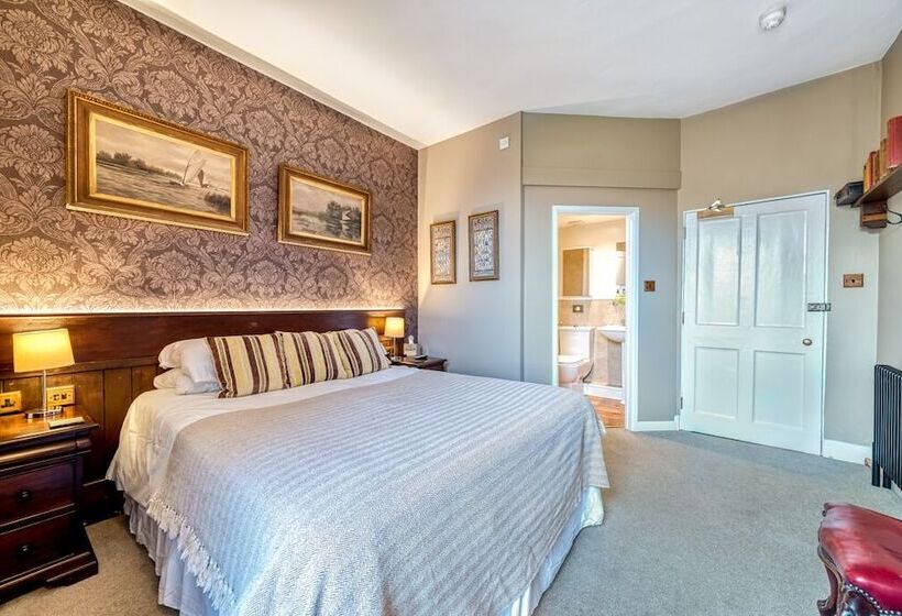 标准间, The Grove Cromer