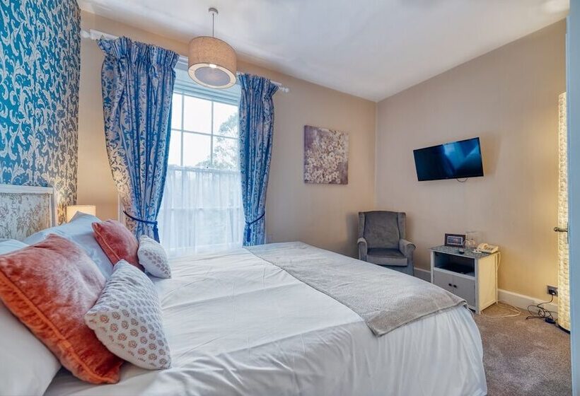 标准间, The Grove Cromer