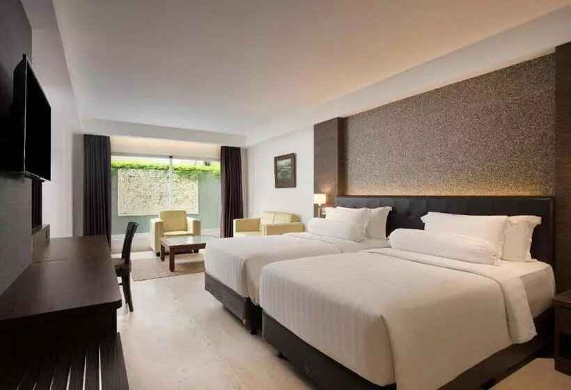 اتاق خانواده دولوکس با تخت‌خواب دو نفره‌ی کینگ‌سایز, Sthala, A Tribute Portfolio Hotel, Ubud Bali