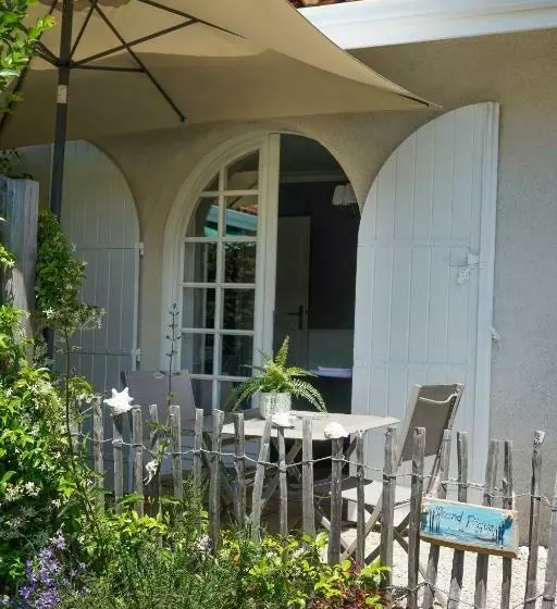 スタンダードルーム, Chambres D Hôtes Villa Surcouf