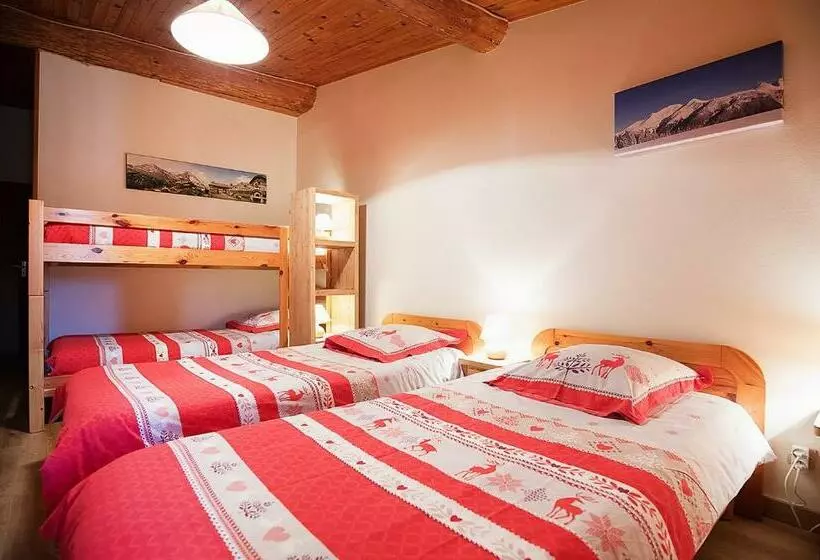 Standard Neljän Hengen Huone, La Roche Du Croue