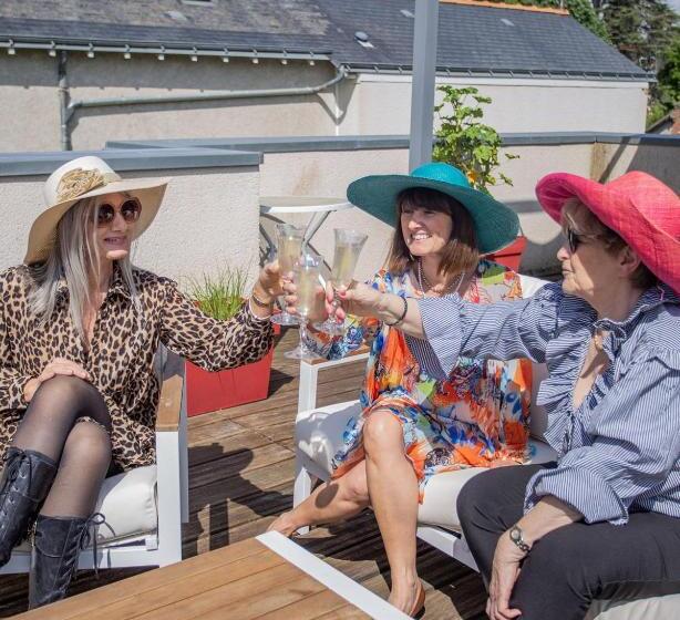 חדר דלוקס, La Sorellerie