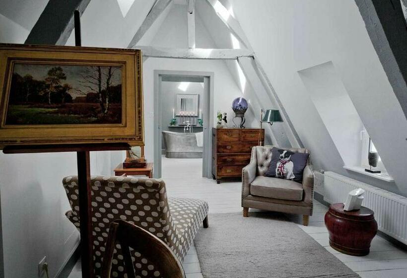 جناح ديلوكس, Maison 76