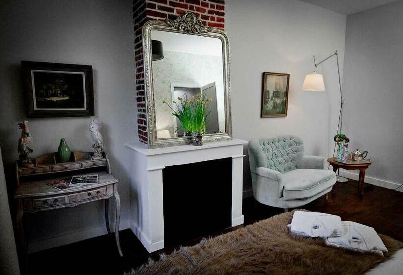 غرفة قياسية, Maison 76