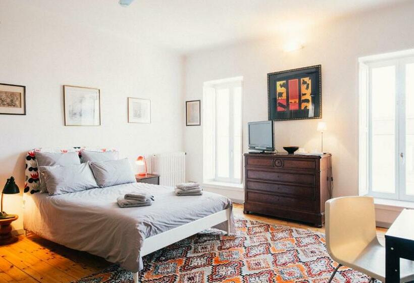 غرفة قياسية مطلّة علي الحديقة, Maison De Charme D Arles