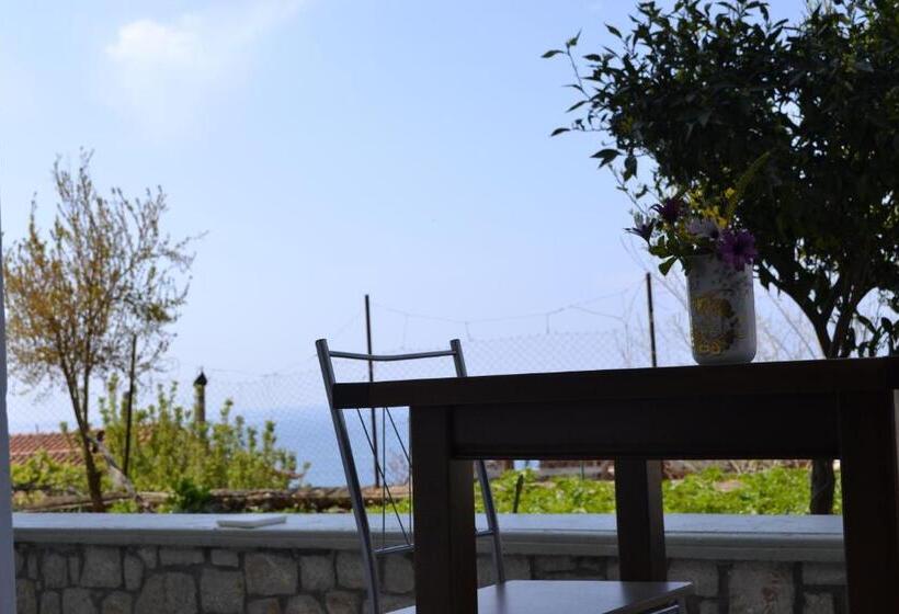 דירת חדר נוף לים, Riviera Rooms