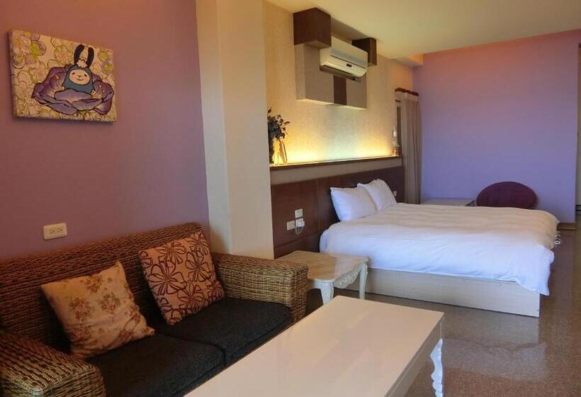 اتاق لوکس با بالکن و چشمانداز دریا, Spray House