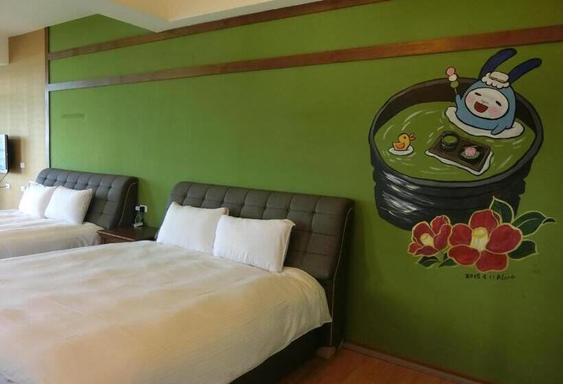 اتاق استاندارد چهار تخته با چشمانداز دریا, Spray House