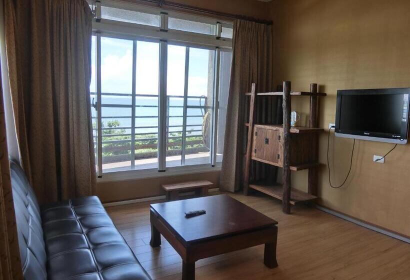 اتاق استاندارد چهار تخته با چشمانداز دریا, Spray House