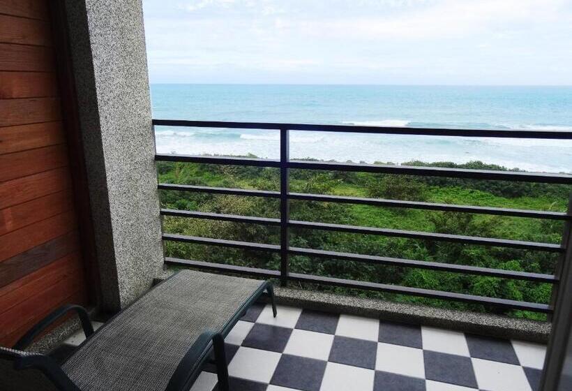 اتاق استاندارد چهار تخته با چشمانداز دریا, Spray House