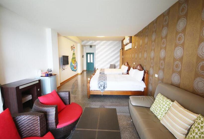 اتاق استاندارد چهار تخته با چشمانداز دریا, Spray House