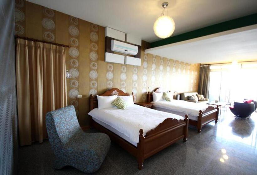 اتاق استاندارد چهار تخته با چشمانداز دریا, Spray House