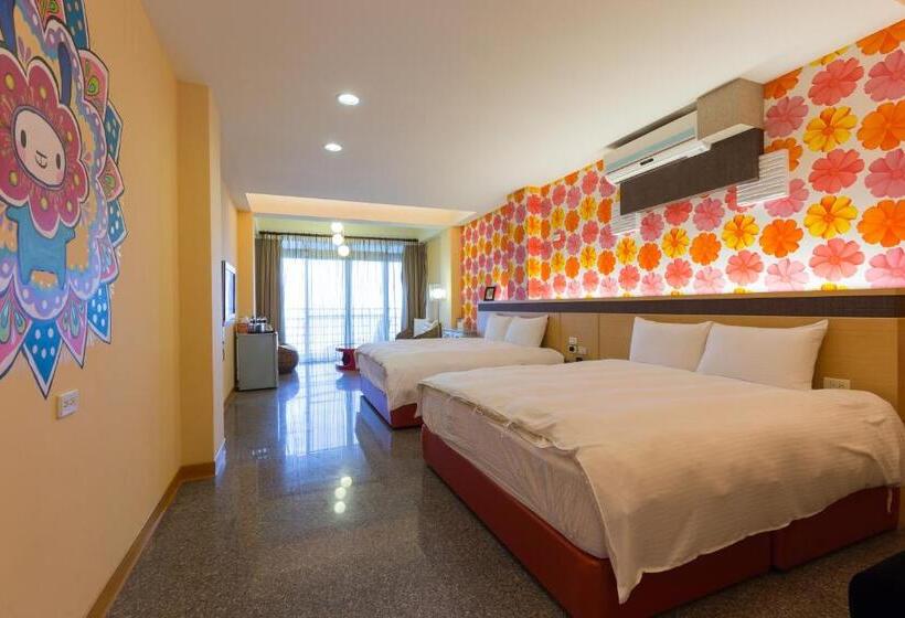 اتاق استاندارد چهار تخته با چشمانداز دریا, Spray House