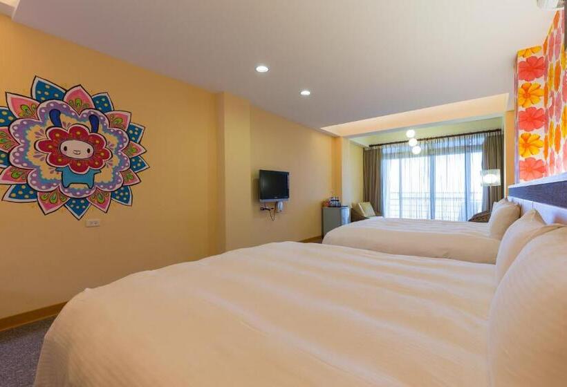 اتاق استاندارد چهار تخته با چشمانداز دریا, Spray House