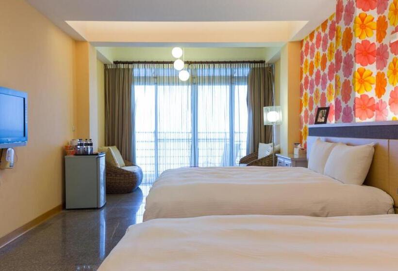 اتاق استاندارد چهار تخته با چشمانداز دریا, Spray House