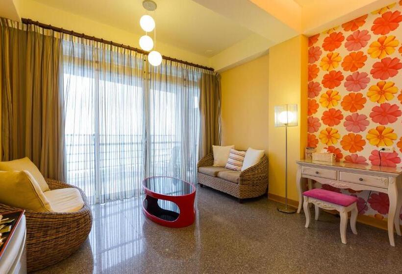 اتاق استاندارد چهار تخته با چشمانداز دریا, Spray House