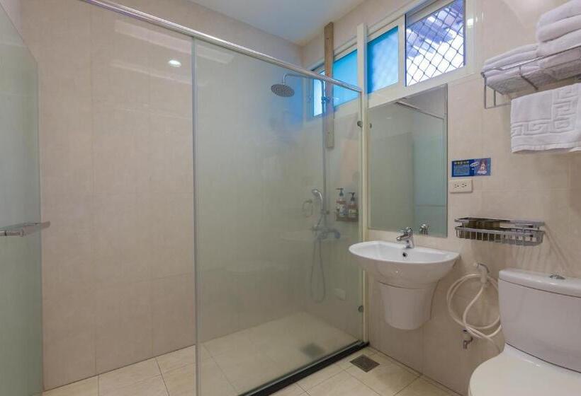 اتاق استاندارد چهار تخته با چشمانداز دریا, Spray House